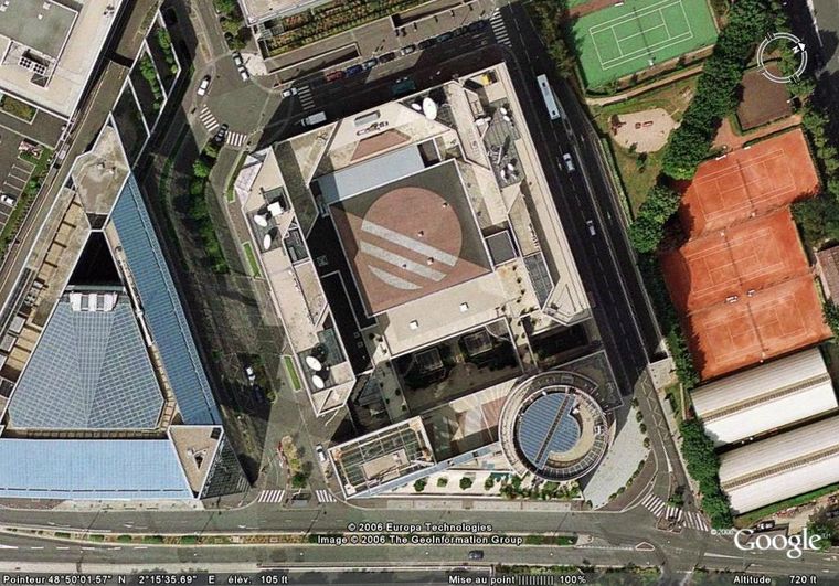 TF1